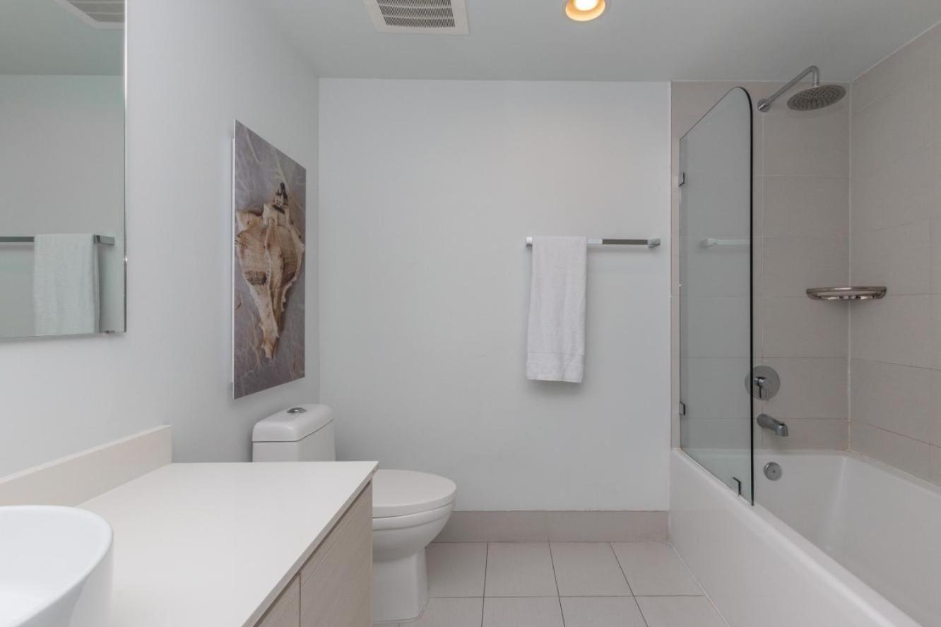 Modern One Bedroom Rental At Beach Walk Resort Miami 18Th Floor 哈兰代尔海滩 外观 照片